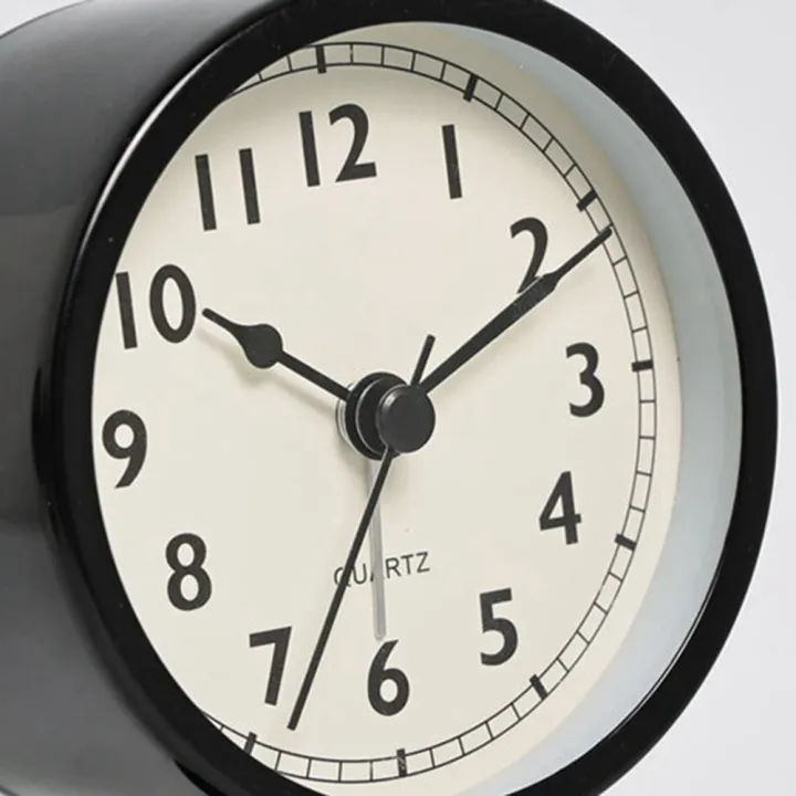 Nordic%20Metal%20Round%20Alarm%20Clock,%20Silent%20Table%20Clock,%20Home%20Decor%20B%20-%20Image%207