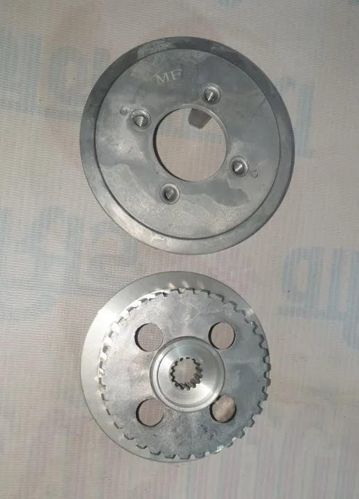 Clutch%20Male%20And%20Female%20Bajaj%20Pulsar%20NS200%20-%20Image%205