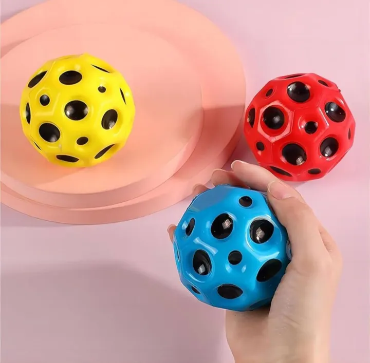 Space%20Balls%20Extreme%20High%20Bouncing%20Moon%20Ball%20-%20Super%20Bouncy%20Rubber%20Sensory%20Ball%20for%20Indoor%20&%20Outdoor%20Play,%20Iconic%20Pop%20Sound,%20Stress%20Relief%20Toy%20For%20Kids%20-%20Image%205