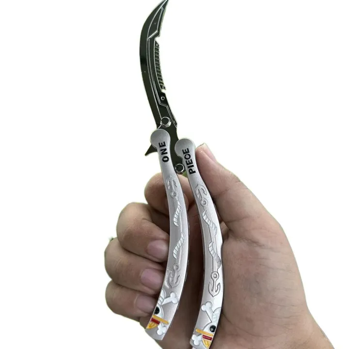 Butterfly%20Knife%20/%20Non%20-%20Sharp%20One%20Piece%20Design%20For%20Collection%20-%20Image%203