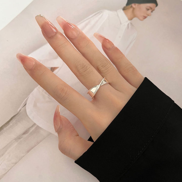 %E3%80%90Mega%20Ring%20Niche%202023%20New%20Fashionable%20Personalized%20Open%20Ring%20Simple%20Plain%20Silver%20Glashness%20-%20Image%204