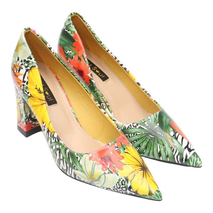 Footsoul Flower Print Close Shoes For Women