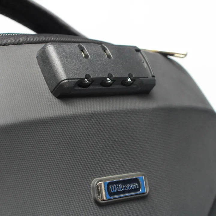 Black%20Color%20Hard-shell%20Laptop%20Backpack%20For%20Men%20-%20Image%204