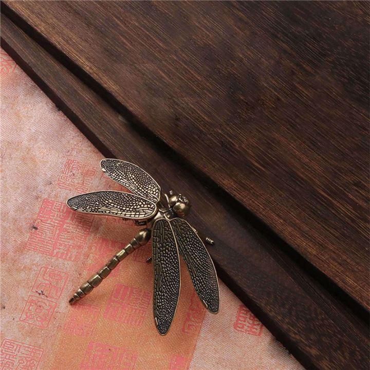 fasdaga%202X%20Mini%20Brass%20Dragonfly%20Casting%20Animal%20Figurine%20Retro%20Style%20Metal%20Sculpture%20Home%20Desktop%20Craft%20Decoration%20-%20Image%205