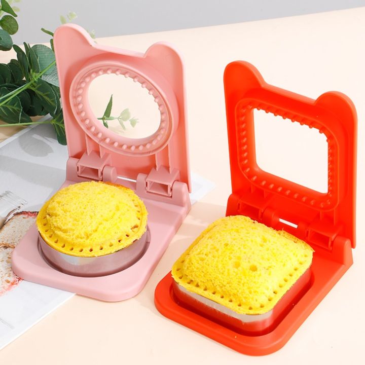 Creative%20Stainless%20Steel%20DIY%20Sandwich%20Cutters%20Mould%20Kids%20Breakfast%20Sealer%20Flip%20Toast%20Bread%20Mold%20Baking%20Accessories%20Sandwich%20Cutting%20Tool%20-%20Image%206