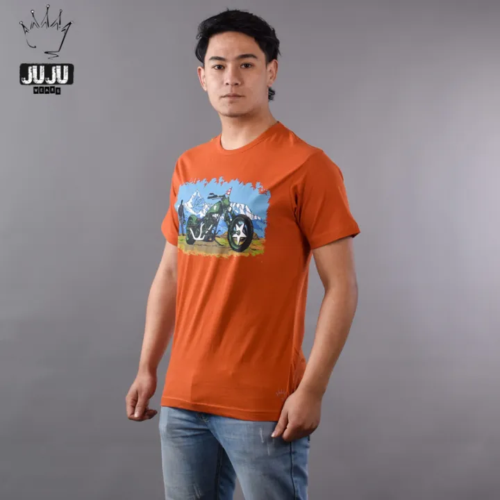 JUJU%20Wears%20Rust%20Colour%20Nepali%20Chopper%20Printed%20Cotton%20Tshirt%20For%20Unisex%20-%20Image%204