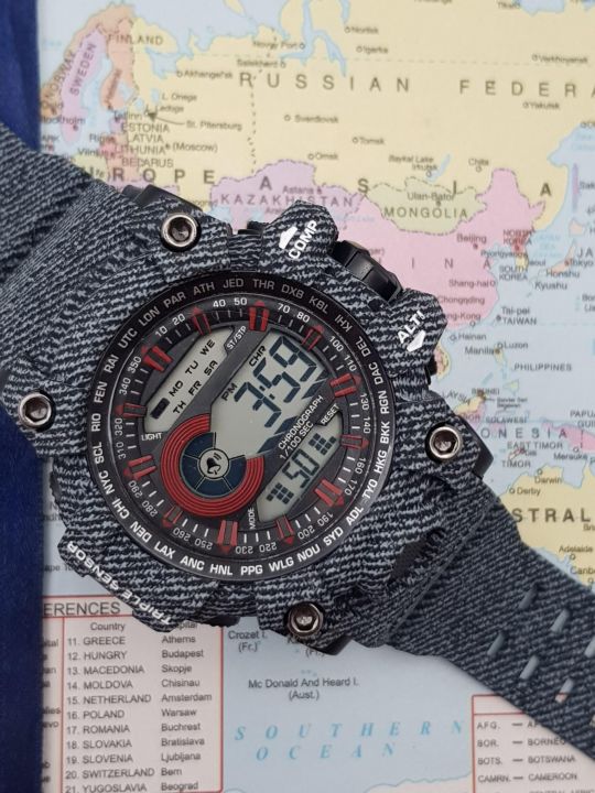 Jeans%20Design%20Gray%20Strap%20Digital%20Sports%20Watch%20For%20Men%20-%20Blue%20-%20Image%202