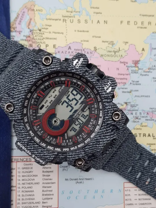 Jeans%20Design%20Gray%20Strap%20Digital%20Sports%20Watch%20For%20Men%20-%20Blue%20-%20Image%202
