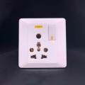 Single Power Socket 16 amp Size 3/3. 