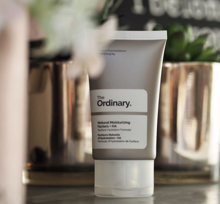 The Ordinary Natural Moisturizing Factors + HA Surface Hydration 30ml, Moisturizer for Hydration