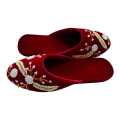 Velvet Floral Embroidered Close Handmade Slippers/Juta For Women. 