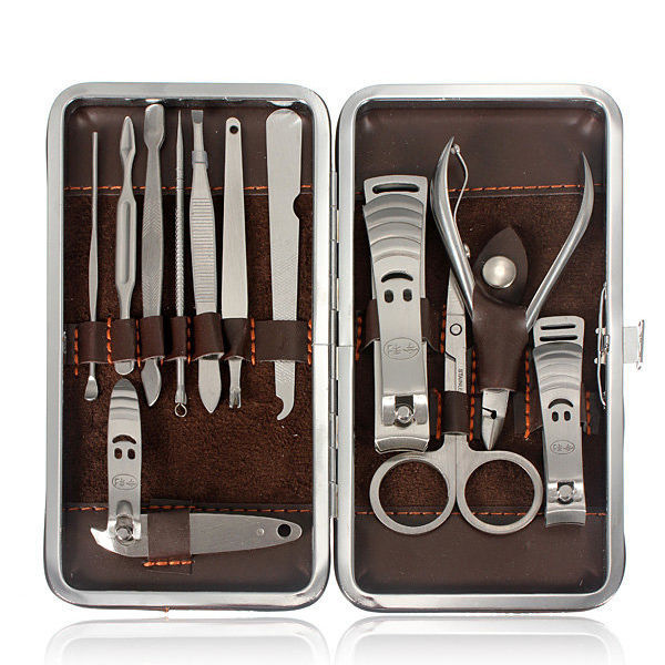 11%20In%201%20Professional%20Manicure%20Pedicure%20Kit%20Luxury%20Nail%20Grooming%20Set%20With%20Designer%20Leather%20Case%20(Stainless%20Steel,%20Silver)%20-%20Image%204