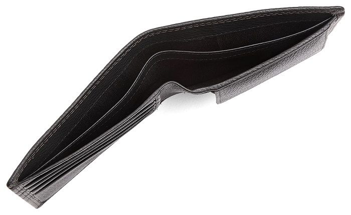 WildHorn%20Nepal%C2%AE%20RFID%20Protected%20Leather%20Wallet%20for%20Men(BLACK)%20-%20Image%205