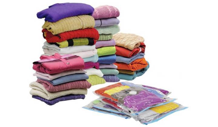 Vacuum%20Bags%20For%20Clothes%20With%20Pump%20Reusable%20Vacuum%20Storage%20Bags%20with%20Hand%20Pump,SSpace%20Saver%20Compression%20Sealer%20Bags%20For%20Blanket,Quilts,Travel%20&%20Home%20-%20Image%209