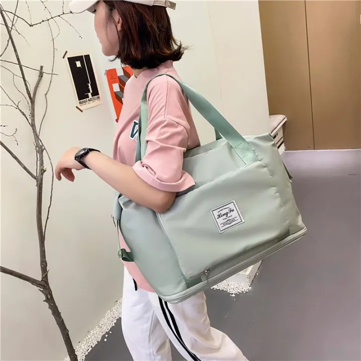 Waterproof%20Oxford%20Travel%20Tote%20Bag%20For%20Women%20Large%20Capacity%20Carry%20On%20Luggage%20Shoulder%20Hand%20Bag%20With%20Wet%20Pocket%20-%20Image%204