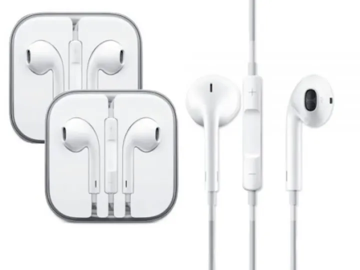 6/6Plus%20Earphone%20-%20Image%203