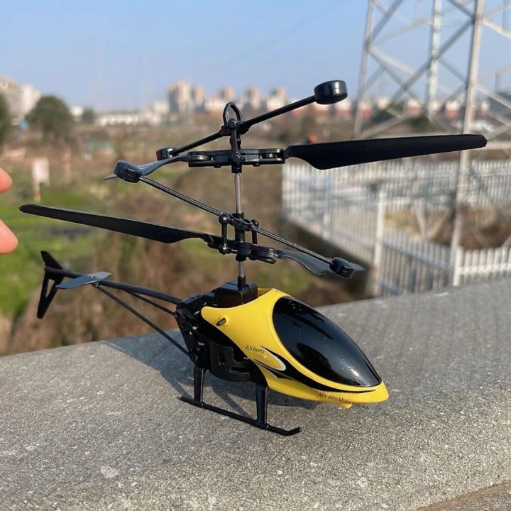 Mini%20RC%20Helicopters%20for%20kids%20Easy%20to%20use%20and%20super%20fun%20%E2%80%93%20perfect%20for%20little%20pilots%20with%20big%20imaginations%20-%20Image%203