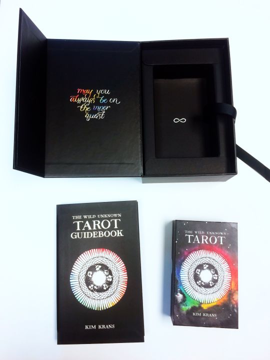 The%20Wild%20Unknown%20Tarot%20Deck%20And%20Guidebook%20-%20Image%204