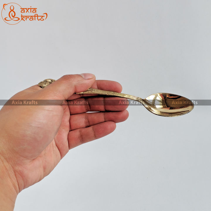 Axia%20Krafts%20Bronze%20Pasni%20Thaal%20Plate%20Set%20With%20Spoon%20And%20Bowl%20-%20Image%205
