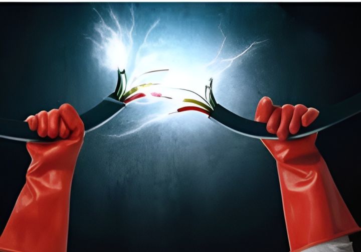 12KV%20Electrical%20High%20Voltage%20Gloves%20-%20Image%202