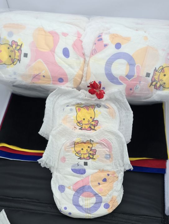 Mumlove%20Bundle%20Pack%20Baby%20Diaper%20Pants%20-%2050%20Pcs%20S%20%7C%20M%20%7C%20L%20%7C%20XL%20Unisex%20Ultra%20Thin%20Breathable%20Pull-up%20Diapers%20-%20Image%204