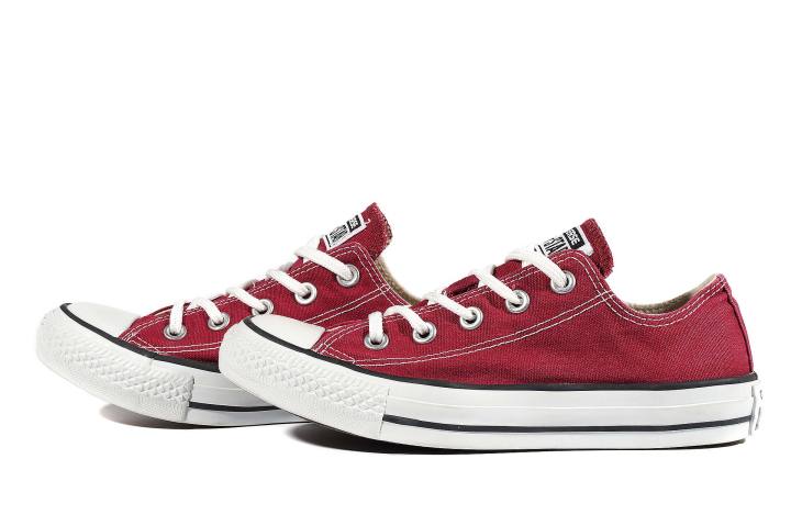 Converse%20%20Maroon%20Chuck%20Taylor%20All%20Star%20Low%20Top%20Sneakers%20For%20Unisex%20M9691C%20-%20Image%204