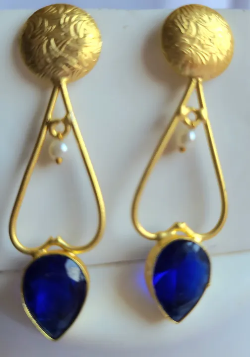 Beautiful%20Brass%20Gold%20Plated%20Ear%20Dangler%20With%20Colourful%20Stone%20For%20Women%20-%20Image%203