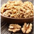 Walnut 1kg  (Broken Walnut / Walnut Kernels - 1Kg). 