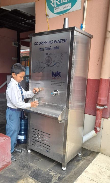 FLOWTECH%20HOT%20&%20COLD%20COMMERCIAL%20WATER%20DISPENSER%20-%20Image%205