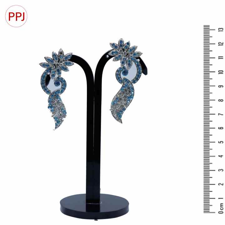 Ppj%20Collection%20Resmi%20Gold%20Plated%20Waterdrop%20Design%20Multi%20Colour%20Earring%20For%20Women%20-%201%20Pair%20-%20Image%204