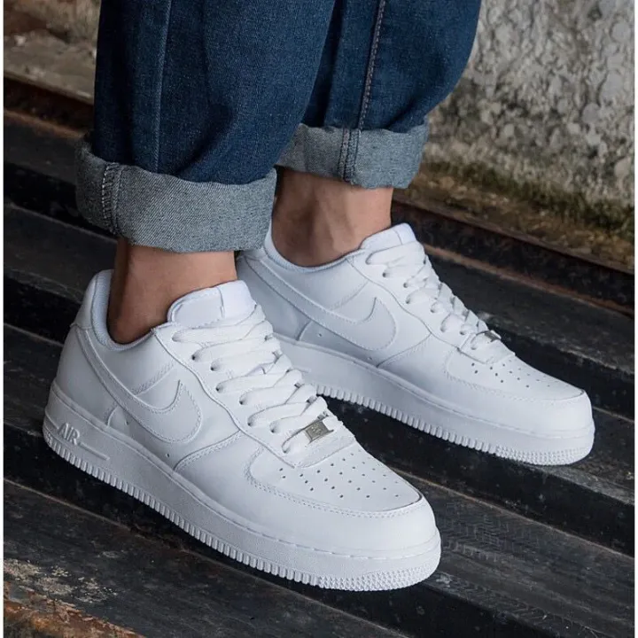 Air%20Force%201%20Full%20White%20Premium%20Sneakers%20For%20Men.%20-%20Image%203