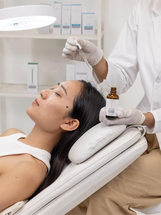 Ceuticoz%20Anatrix%20Pro%20Hair%20Serum%2050ml%20%7C%20Prevents%20Hair%20Fall%20%7C%20Anagain%20+%20Redensyl%20+%20Cressatime%20+%20L-arginine%20Hair%20Serum%20%7C%20Controls%20Hair%20Fall%20,%20Stimulates%20Hair%20Growth%20,%20Increase%20Hair%20Density%20%7C%20Hair%20Growth%20Serum%20for%20Men%20&%20Women%20%7C%20Made%20in%20India%20%7C%20-%20Image%202