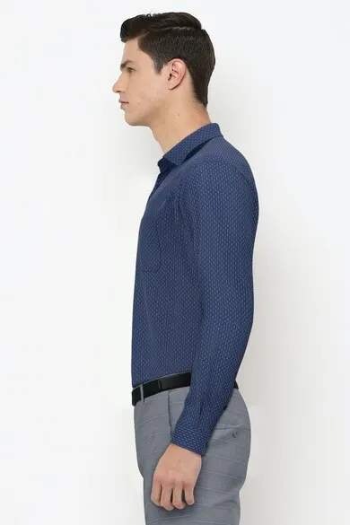 Peter%20England%20Men%20Navy%20Slim%20Fit%20Formal%20Full%20Sleeves%20Formal%20Shirt%20For%20Men%20-%20Image%203