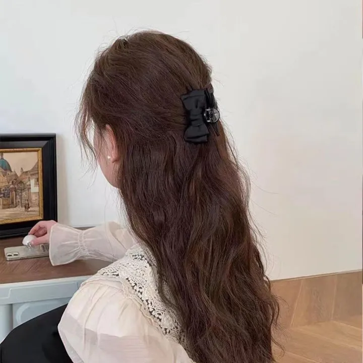 Fabric%20Bow%20Tie%20Hair%20Clip%20Bow%20Design%20Black%20Small%20Size%20Black%20Grab%20Clip%20Hair%20Clamp%20for%20Fashion%20Styling%20Women/Girls%20Casual%20Wear%20Hair%20Decoration%20-%20Image%202