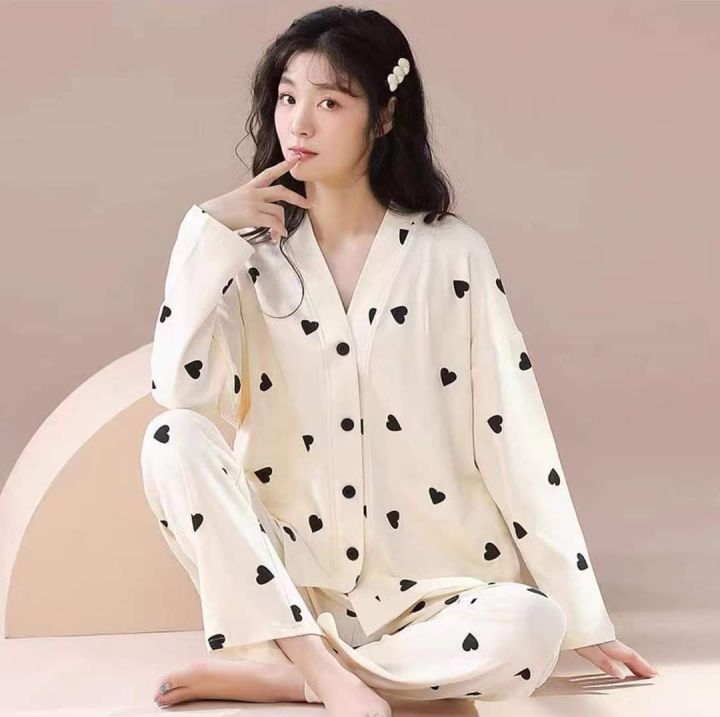 Soft Cotton Long Sleeve Pajamas Set

For Women