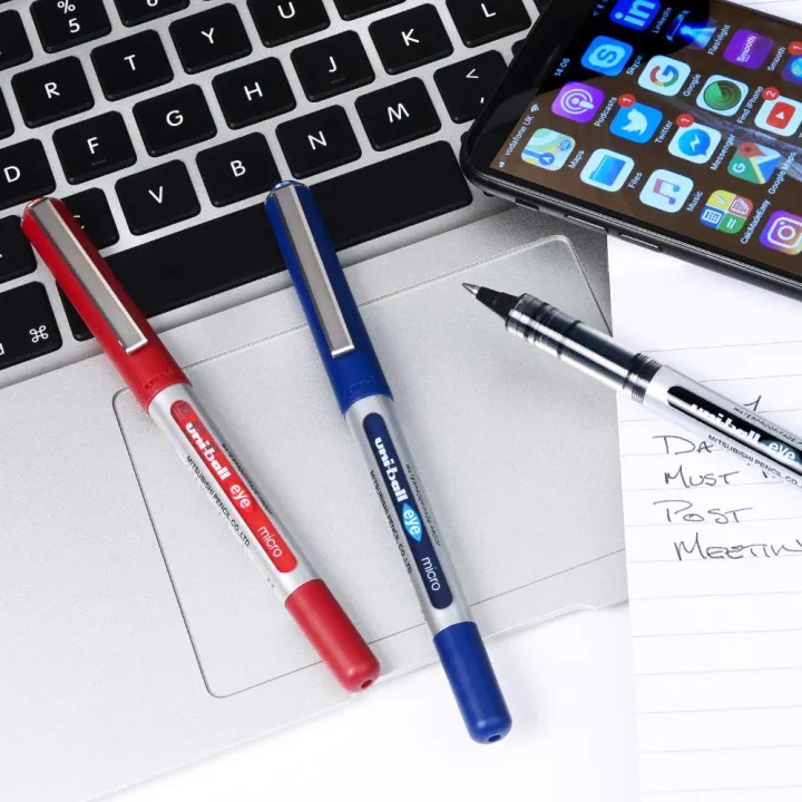 Uni%20Mitsubishi%20Pencil%20Uniball%20Eye%20Roller%20Pen%20(UB%20150)%200.5mm%20-%20Image%203