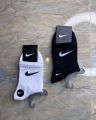 Nike Men's Everyday Cushioned Cotton Crew socks - Pack of  1 pair. 