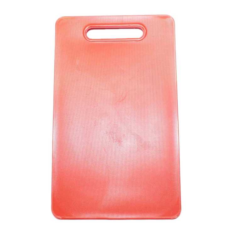 Red%20Chooping%20Board%20For%20Easy%20Cutting%20All%20Kinds%20Of%20Vegetables,%20Fruits%20,%20Meats%20Etc%20-%20Image%203