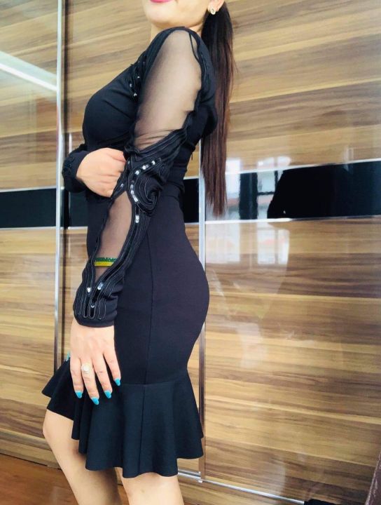 Lipsy%20Black%20Sequin%20Midi%20Dress%20-%20Image%205