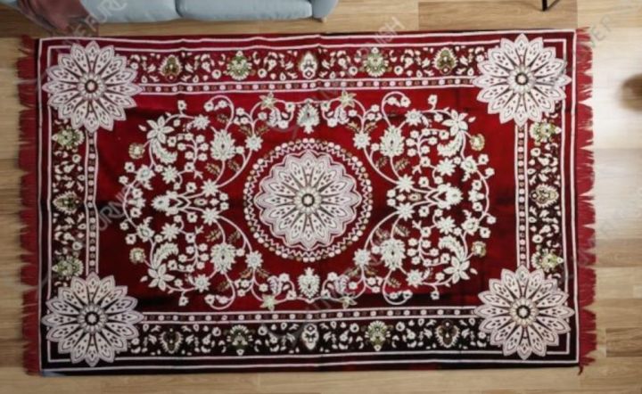 Super%20Soft%20Premium%20Quality%20Bed%20Floor%20Carpet%20for%20floor%20(%2085%20X%2057%20Inches%20)%20-%20Image%203