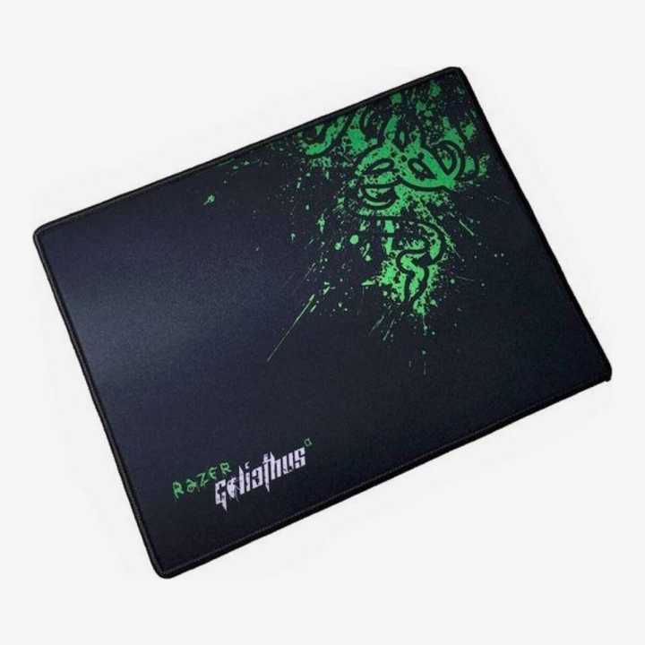 Razer Goliathus Fragged Alpha Control Mouse Pad-(Black and Green)