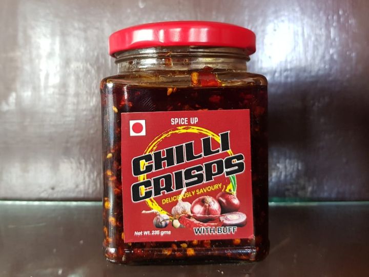 Spice%20Up%20Nepal%20Chilli%20Oil%20With%20Crisps%20with%20Buff%20235g%20-%20Image%203