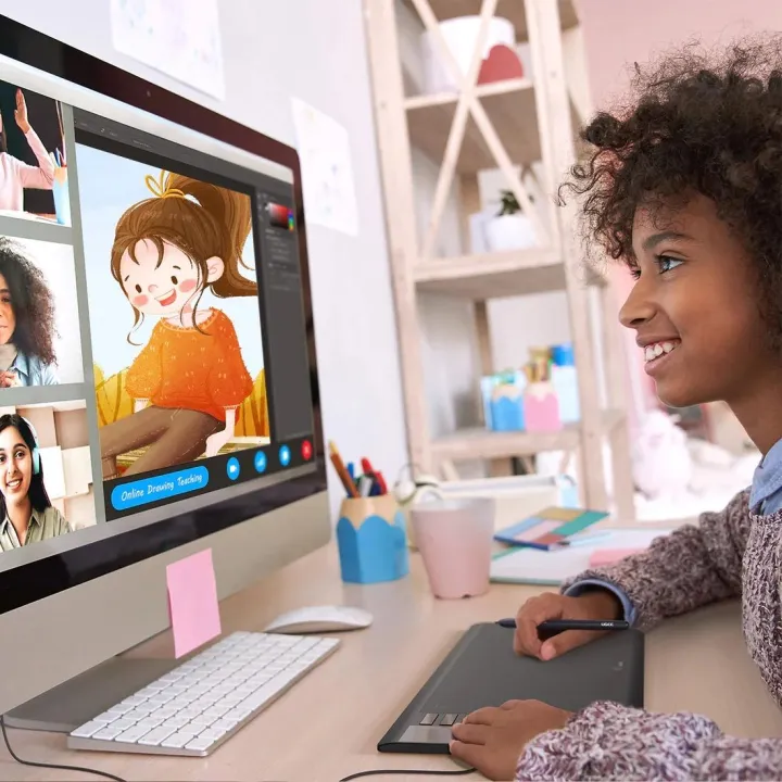 UGEE%20M708%20V3%20Digital%20Drawing%20Tablet,%2010%20x%206%20Inches%20Large%20Graphics%20Tablet%20-%20Image%206