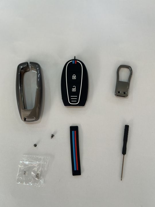 Premium%20Metal%20Car%20Key%20Cover%20%7C%20Compatible%20with%20Marruti%20Suzuki%20Baleno,%20Vitara%20Brezza,%20Ignish,%20Ciaz,%20Scross,%20Swift,%20Ertiga%20-%20Image%205