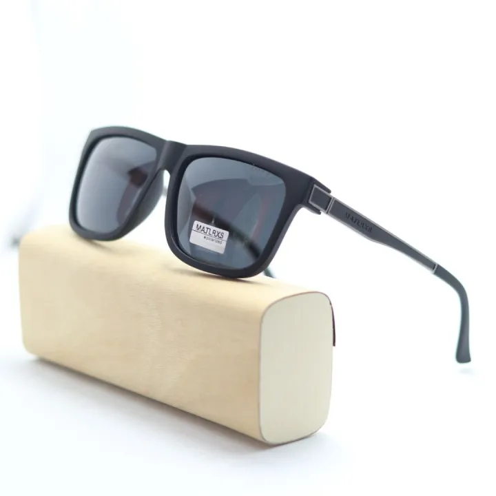 Matte%20Black%20Polarized%20Square%20Frame%20Sunglasses%20For%20Men%20%7C%20UV%20400%20Protection%20Solid%20Square%20Sunglasses%20For%20Men%20-%20Image%202
