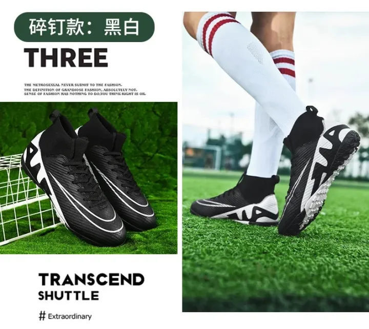 Futsal%20Shoes%20For%20Men%20With%20Grip%20Socks%20-%20Image%204