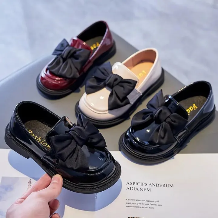Girls%20shiny%20soft%20shoes%20oxford%20school%20spring%20and%20autumn%20girls%2036%20high%20quality%2026-size%20leather%20shoes%20kids%20suitable%20PU%20leather%20slippers%20for%20girls%20-%20Image%203