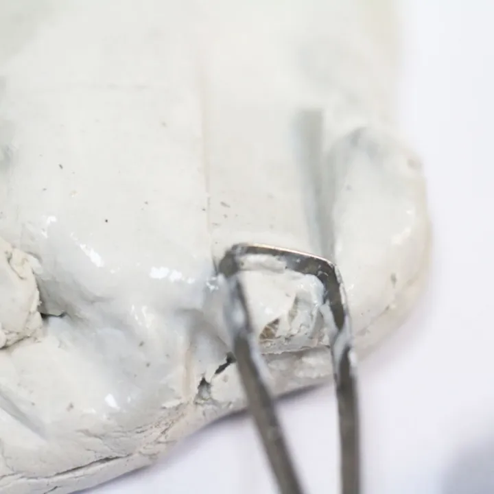 Mont%20Marte%20Air%20Hardening%20Modelling%20Clay%20-%20White%20500gms%20By%20KitabKalam%20-%20Image%206