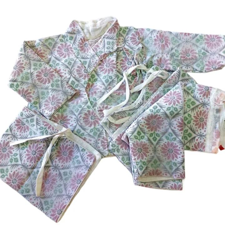 Newborn%20Baby%20Malmal%20Cotton%20Bhoto%20Suruwal%20Set%20For%200-12%20months%20-%20Image%203