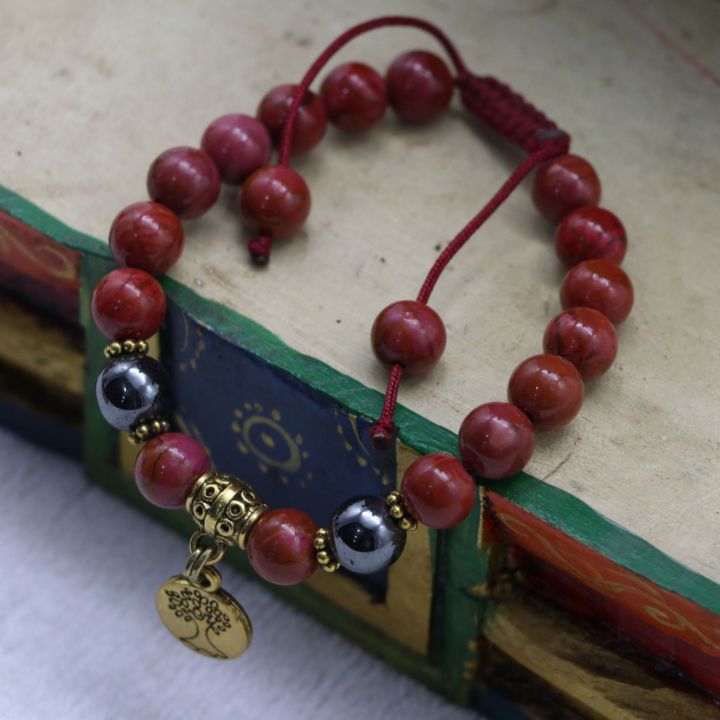 Red%20Jasper%20Stone%20Wrist%20Mala%20Bracelet%20with%20Hematite%20and%20Tibetan%20Mantra,%20Root%20Chakra%20Healing%20and%20Energy%20Balance%20-%20Image%204